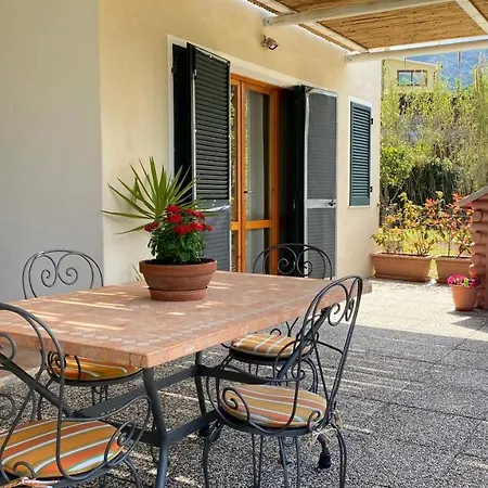 Holiday home Di Rosa